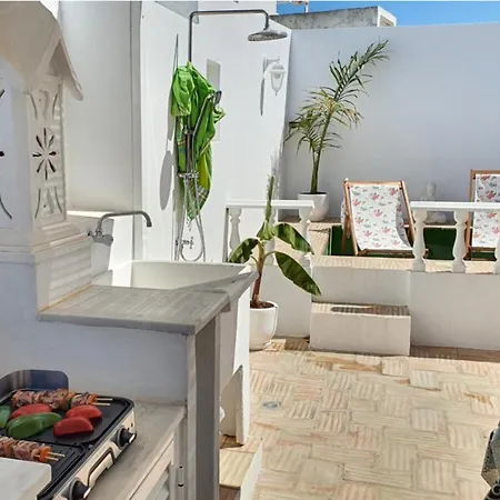 Prázdninový dům Casa Amo-te - Maison Typique Avec Rooftop - Confort Exceptionnel