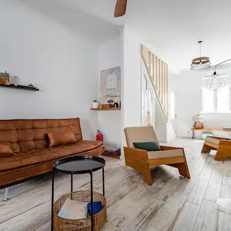 Prázdninový dům Casa Amo-te - Maison Typique Avec Rooftop - Confort Exceptionnel