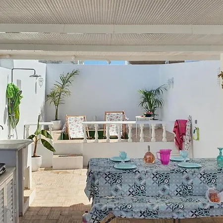 Prázdninový dům Casa Amo-te - Maison Typique Avec Rooftop - Confort Exceptionnel *